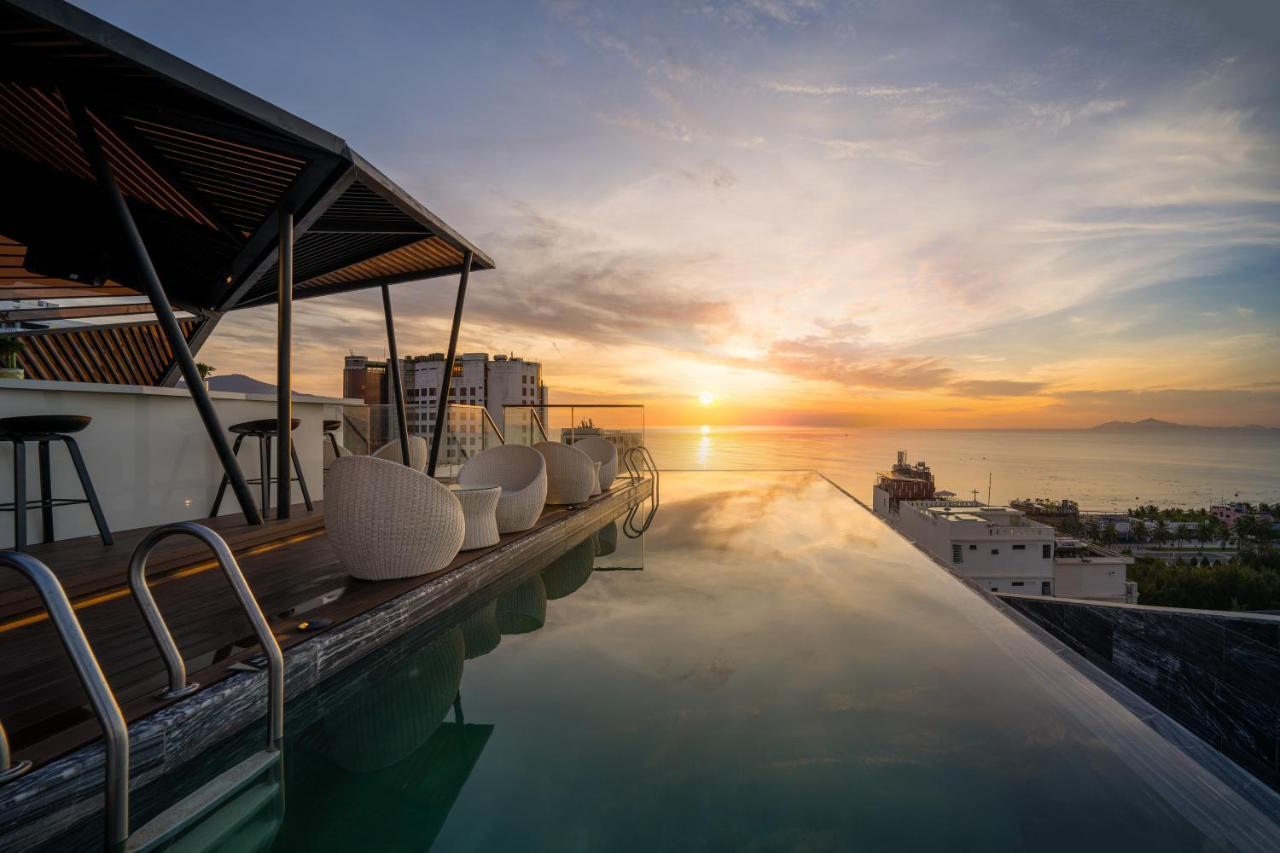 Draco Hotel & Suites Da Nang Exterior photo